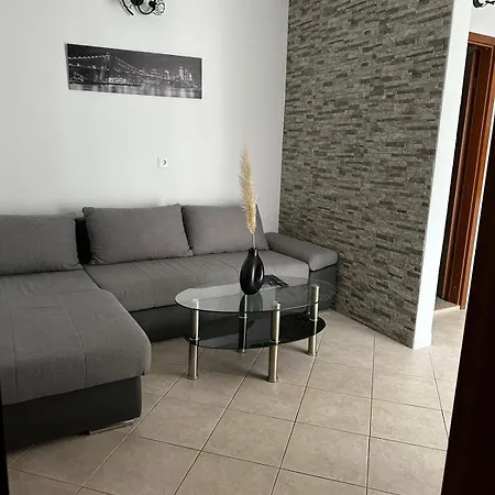 Luxury Sandra Baska Voda