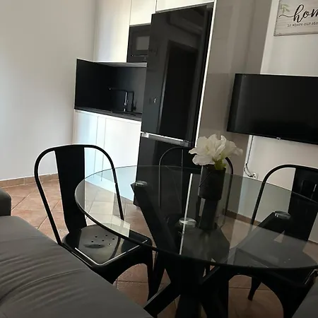 Luxury Sandra Apartment Baska Voda