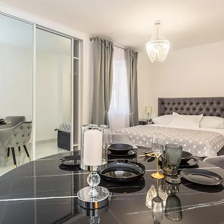 Luxury Sandra Baska Voda
