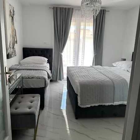 Apartment Luxury Sandra Baska Voda