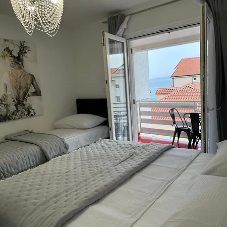 Apartment Luxury Sandra Baska Voda